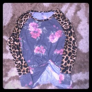 NWOT- Boutique Floral Top with Leopard Sleeves